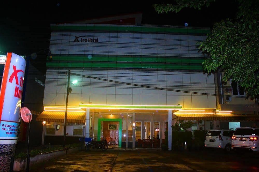 Xtra Hotel Bengkulu Exterior photo